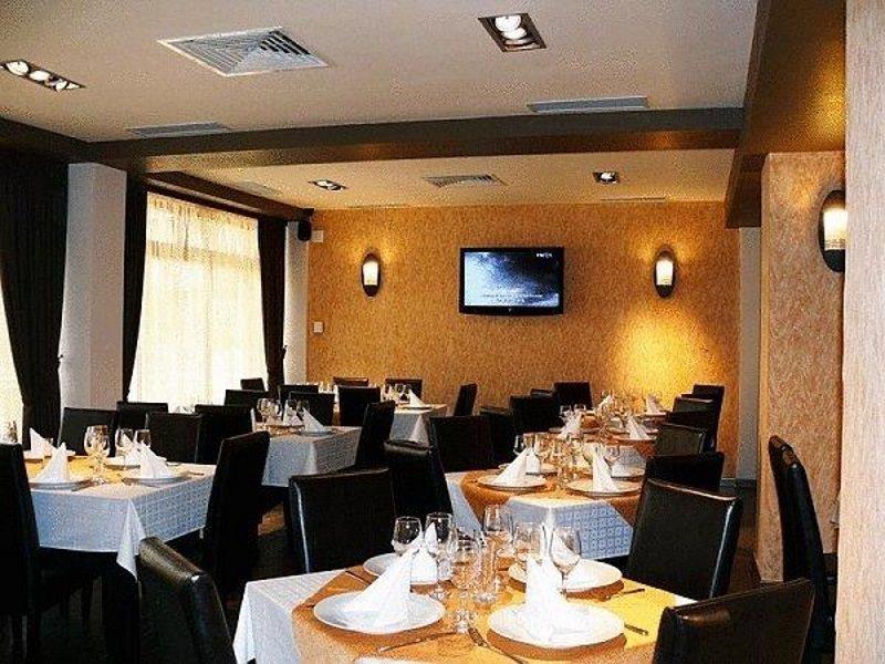 Hotel Davos Deva Restaurante foto